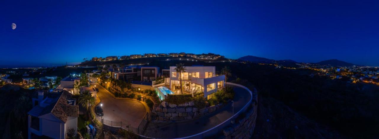 Vacation Marbella I Villa Paraiso The View, Infinity Heated Pool, Sea View, 24-7 Security, Golf Courses 埃斯特波纳 外观 照片